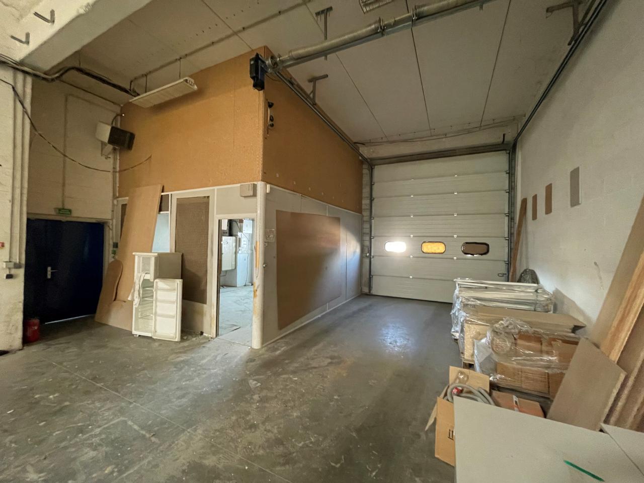 Local d'activité Vitry-sur-Seine 358m² Location local d'activité Vitry-sur-Seine Val-de-Marne OLACT2529210 8